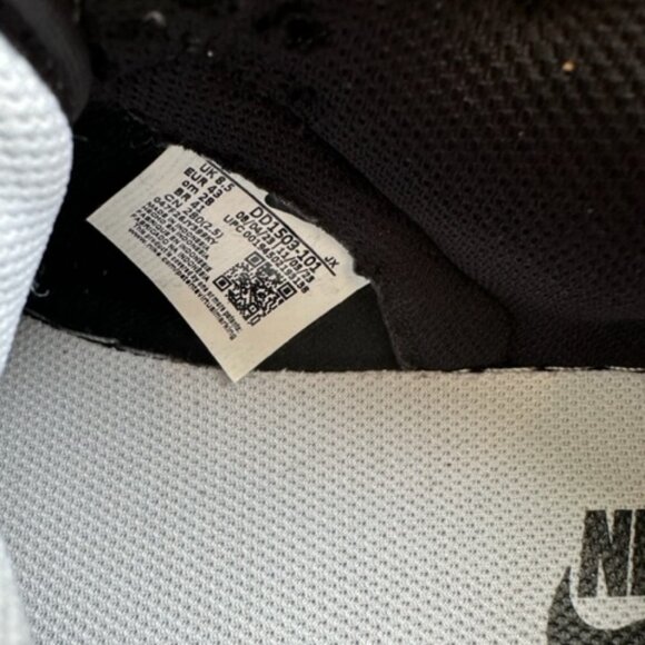 Nike Dunk Low White Black Womens Sizes 11 - Picture 4 of 8